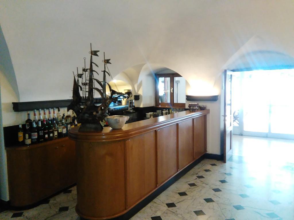 Ristorante Hotel Mira Сестри-Леванте Экстерьер фото