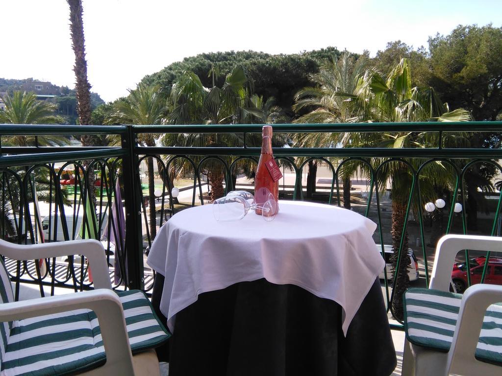 Ristorante Hotel Mira Сестри-Леванте Экстерьер фото