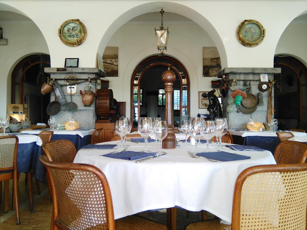 Ristorante Hotel Mira Сестри-Леванте Экстерьер фото